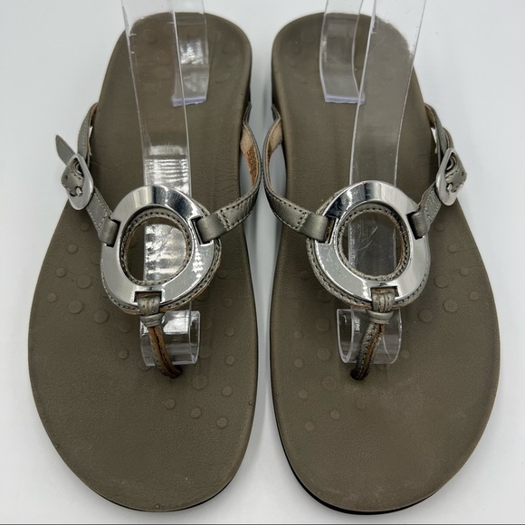 Vionic Rest Karina Metal Loop Sandals Size 10 - Picture 6 of 12